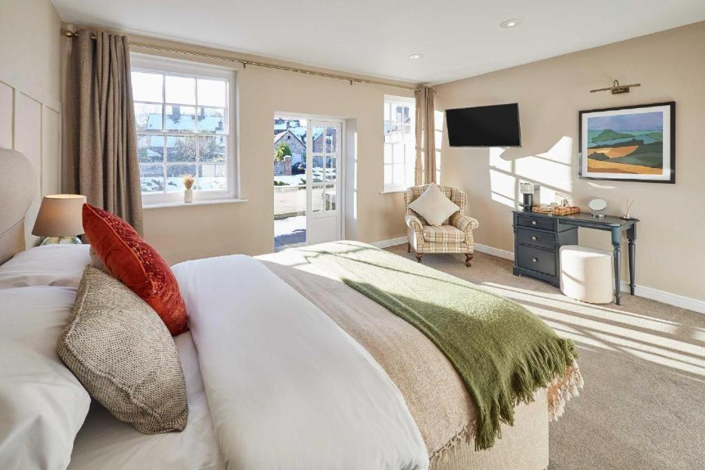 The Raven Hotel At Much Wenlock By Purestay Ngoại thất bức ảnh